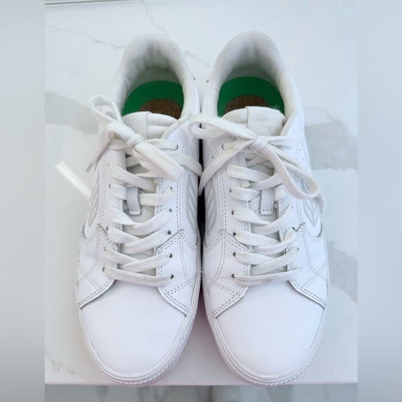 Women’s Cariuma Salvas Leather Sneakers White - Picture 9 of 9